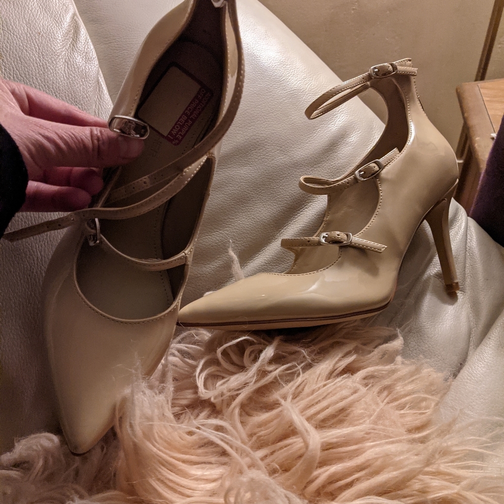 Marc Fisher heels